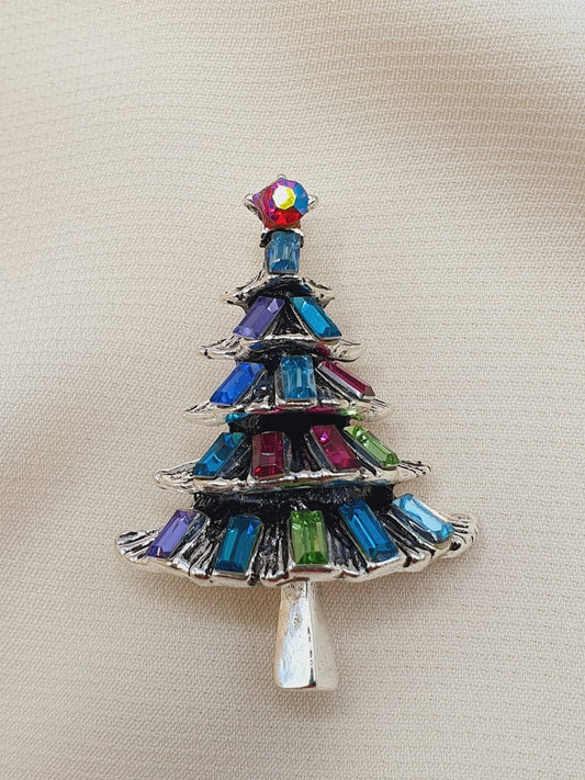 Exquisite Crystal Christmas Tree Brooch