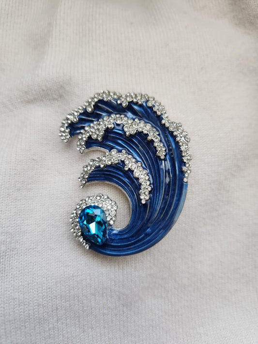 Luxe Blue Ocean wave brooch