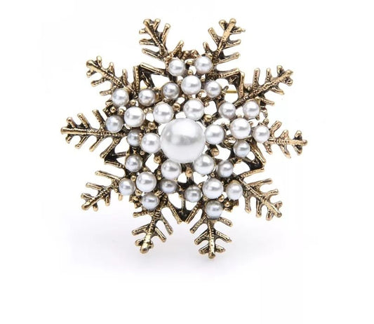 Retro Pearl Snowflake Brooch